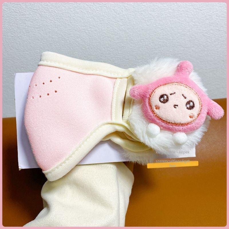 Gyerekeknek szóló meleg maszk fülvédőkkel – mindent egyben: poliészter rost, hímzés, rajzfilm mintázat, porvédelmi funkció