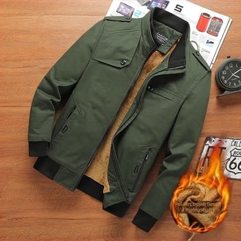 Férfi külső kabát, hosszú ujjú, állógallér, fleece bélés, vastag, elülső cipzár és zsebek cipzárral.