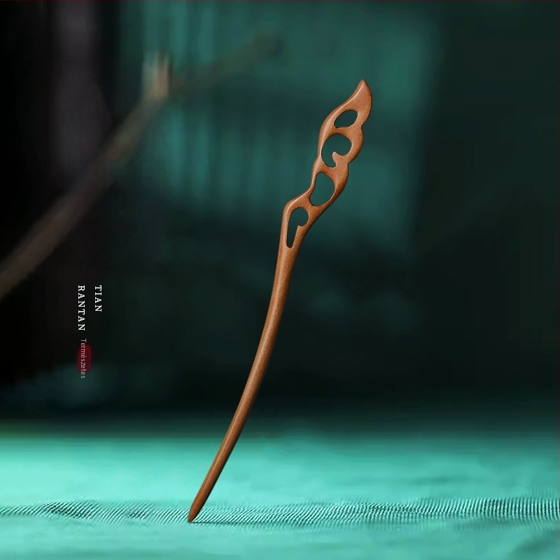 Fa fejfedő, természetes stílusú, virágos díszítéssel, eredet: Chongqing, megjelenés: 2024 tavasza.