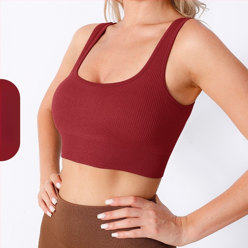 Beépített melltartóbetéttel ellátott sportos top – nagy hatású ütéscsillapítás, gyorsan száradó anyag, nylon + spandex, derékhossú, szűk szabás