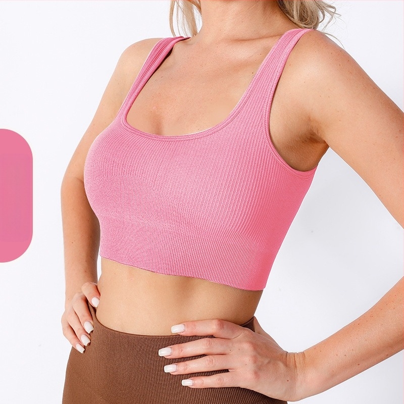 Beépített melltartóbetéttel ellátott sportos top – nagy hatású ütéscsillapítás, gyorsan száradó anyag, nylon + spandex, derékhossú, szűk szabás