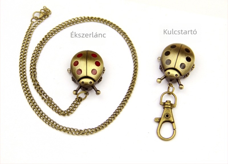 Kulcstartó mini zsebórával, rajzolt stílus, kvarcos mozgás, fém tokozás, analóg kijelző, üveg kristály