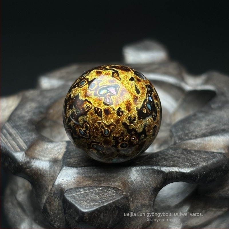 Fából készült karkötő kínai stílusban, kézzel készített, gyöngyházbevonatos Buddha gyöngyökkel