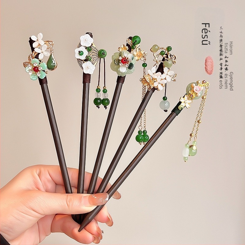 Fából készült hajcsat etnikus stílusban, modell Q1404, Yiwu Jade Jewelry