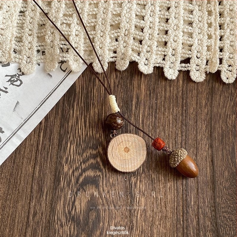 Hosszú női nyaklánc geometriás medállal, koreai stílus, cinkötvözet, 2025 tavasz