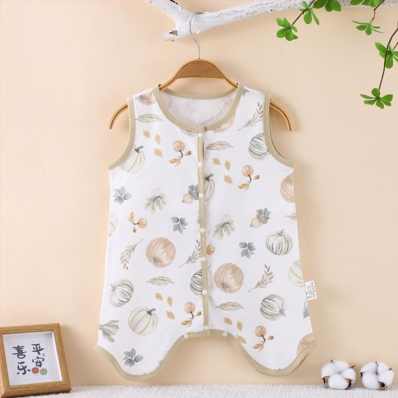 Gyermekeknek szánt bambuszrostból készült hálózsák; könnyű nyári modell; háromrétegű konstrukció (anyag, bélés, töltet) bambuszrostból; nylon cipzár; nedvességelvezető