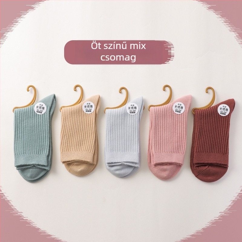 Férfi pamut zokni, középmagas szárú, csúszásmentes, izzadságot felszívó és szagtalanító hatású (90–95% pamut; középmagasságú szár; dupla tűs kötés)