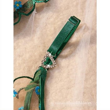 Francia stílusú csipkés melltartó készlet, kosár 3/4, merevítővel, formázatlan kosár, hátsó zárás, rögzített pántok