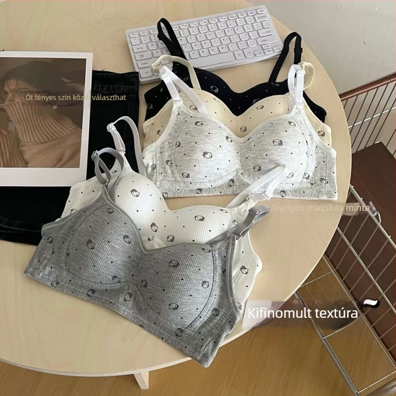 Nylon légáteresztő női melltartó, 3/4 kosár, vékony formázott kosár, levehető dupla vállpántok, hátul három sor zárókapocs