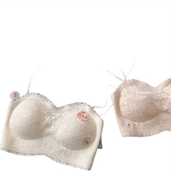 Váll nélküli melltartó párnázott, antibakteriális csipkével, 3/4 kosár, vékony formázott kosár, nylon alapanyag