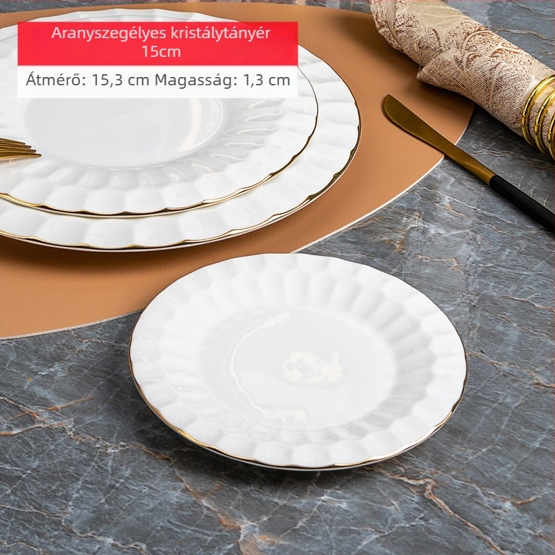 Csontporcelán étkészlet arany szegéllyel, ovális formájú tányérok, felülete spray-vel permetezett, otthoni használatra, ajándékhoz