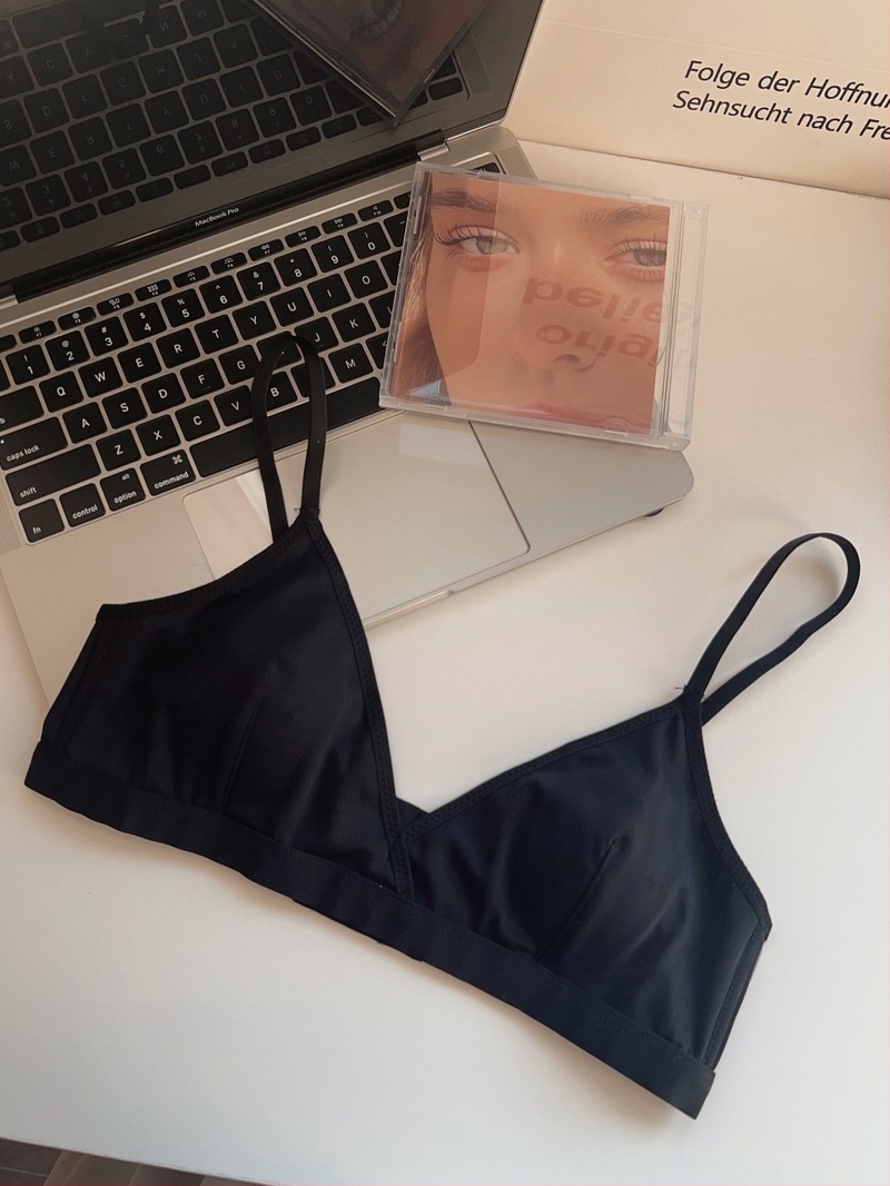 Push-up melltartó, 3/4 kosár, vékony formázott kosár, nylon anyag, merevítő nélkül