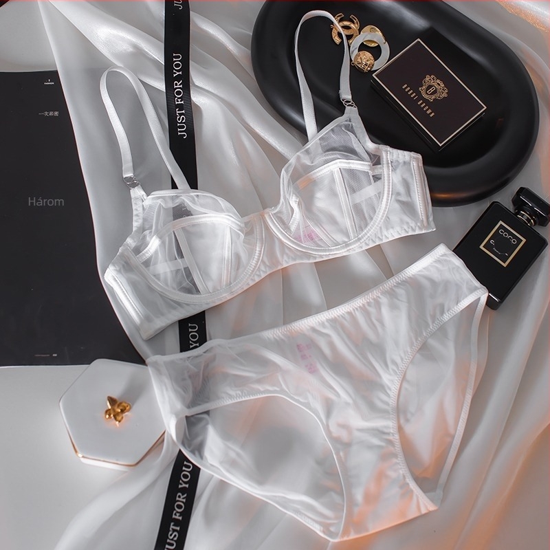 Pamut melltartó 3/4 kosár, vékony formázott kosár, levehető dupla vállpánt, hátsó háromsoros záródás, lélegző tartás, 90-95% pamut