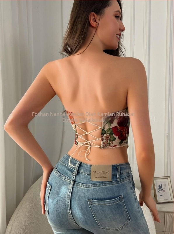 Váll nélküli bustier-korzet virágos Jacquard mintával, fűzőzár, halcsont-támasz, poliészter, tavasz 2025