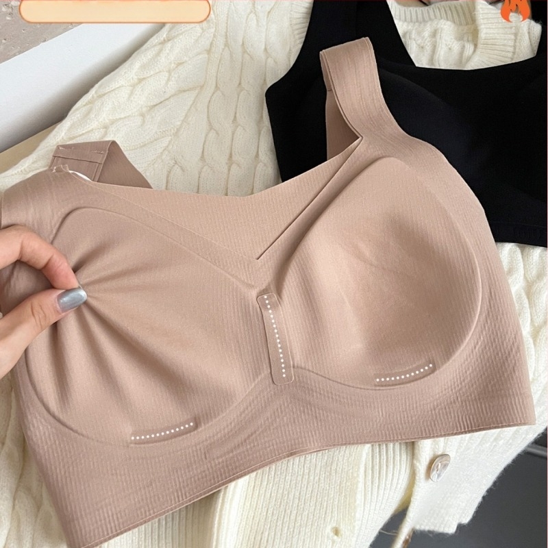 Push-Up melltartó, 3/4 kosár, formázó kosár poliészterből, fő anyag nylon, rögzített kettős vállpántok