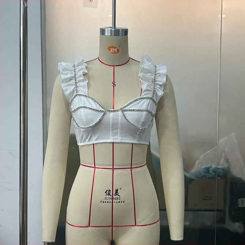 Vállpántos camisole felső nem levehető vállpántokkal - karcsú szabás, ultra rövid hossz ≤40 cm, minta Booking drill, poliészter 80–90%, Nyár 2023