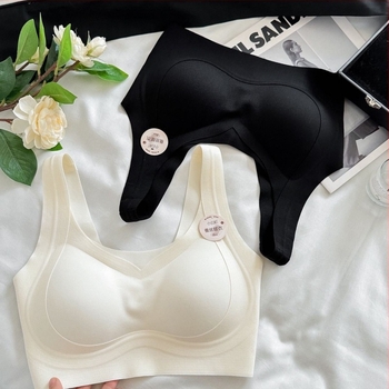 Sínmentes, vezeték nélküli hátizsákos melltartó-vest, 3/4 kosár, formázott poharak pamutból, fő anyag nylon, bélés spandex, rögzített pántok, minden évszakra