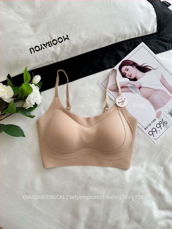 Sínmentes, vezeték nélküli hátizsákos melltartó-vest, 3/4 kosár, formázott poharak pamutból, fő anyag nylon, bélés spandex, rögzített pántok, minden évszakra