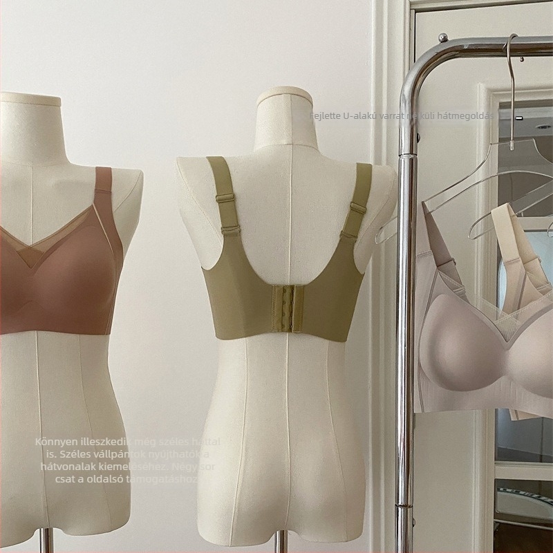 Nylon melltartó 3/4-es vékony formázott kosarakkal, fix dupla vállpántok, hátul négy soros zár, bélés Spandex 30–50%