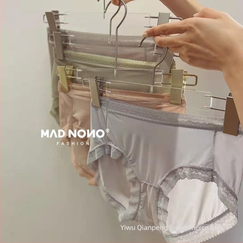 Női selyem alsónemű, alacsony derekú, egyszínű, lélegző, gyorsan száradó, pamut betéttel