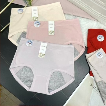Női japán stílusú menstruációs fehérnemű, légáteresztő pamut, középmagasságú derék, egyszínű, pamut bélés 70–80%