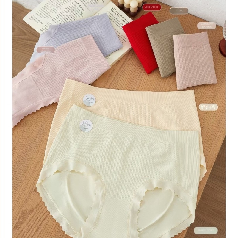Plusz méretű női alsónemű fenékemelő funkcióval, lélegző nylon anyagból, pamut bélés a részen, kötött anyag