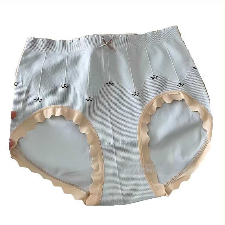 Varrat nélküli női alsónemű középmagas derekú, magas elasztikussággal, nylon anyagból, pamut bélés az intim területen