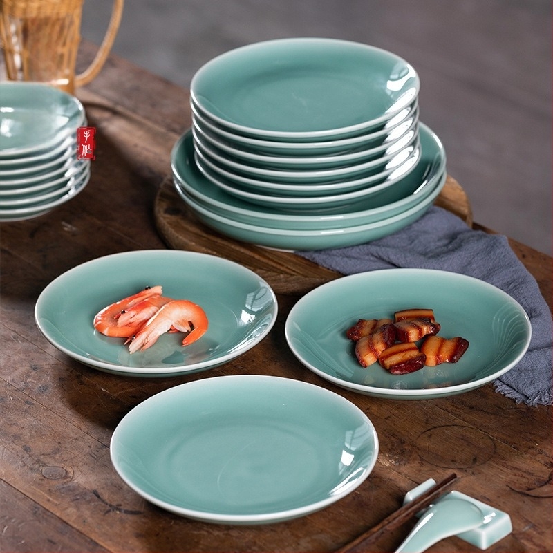 Kerek kerámia tányér Celadon glazúrral, mikrohullámú sütőben használható, modern minimalist étkészlet szállodák és éttermek számára