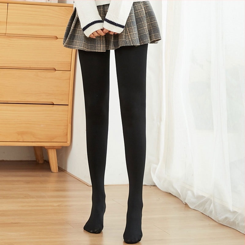 Meleg fleece-béléssel ellátott vastag leggings télen – női testszínű