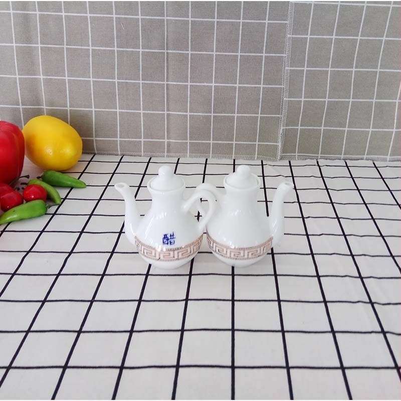 Szállodai étkezőkészlet, 4 darab, európai stílus, csontporcelán aranyszegéllyel, kör alakú tányérok és tálak