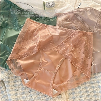 Nylon anyagú, magas derekú női alsónemű csipkés rész, pamut betét a szemérem részen, fenékemelő hatás