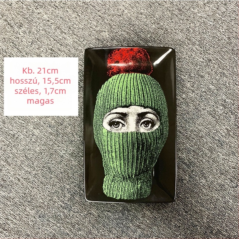 Porcelán tányér karakteres mintával, téglalap alakú, felületi overglazúra, mikrohullámú sütőben használható