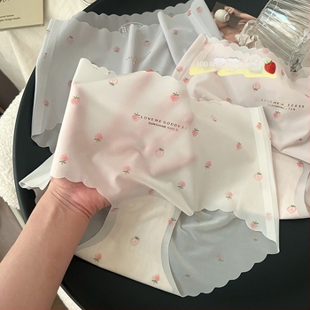 Női Ice Silk eper mintás ultra vékony bugyi, antibakteriális, lélegző, középmagas derekú, plusz méret, gyorsszáradó sportos alsó