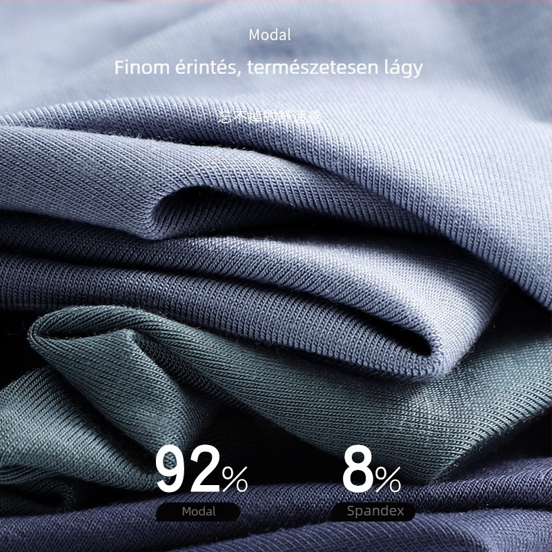 Modal férfi boxer rövidnadrág, lélegző és antibakteriális, seamless; fő anyag: modal 90–95%; ágyékrész bélés: regenerált cellulóz rost 50–70%.