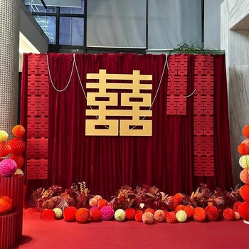 Esküvői fotóháttér textilből jókívánság motívumokkal, fotóháttér, logó nyomtatás