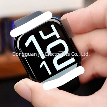 Hello Plum 26 Okosóra H26 Pro HD OLED kijelzővel, 44 mm-es négyszögletes számlap, szilikon csuklópánt, pulzusmérés, vérnyomás, alvásfigyelés, NFC, napi vízállóság