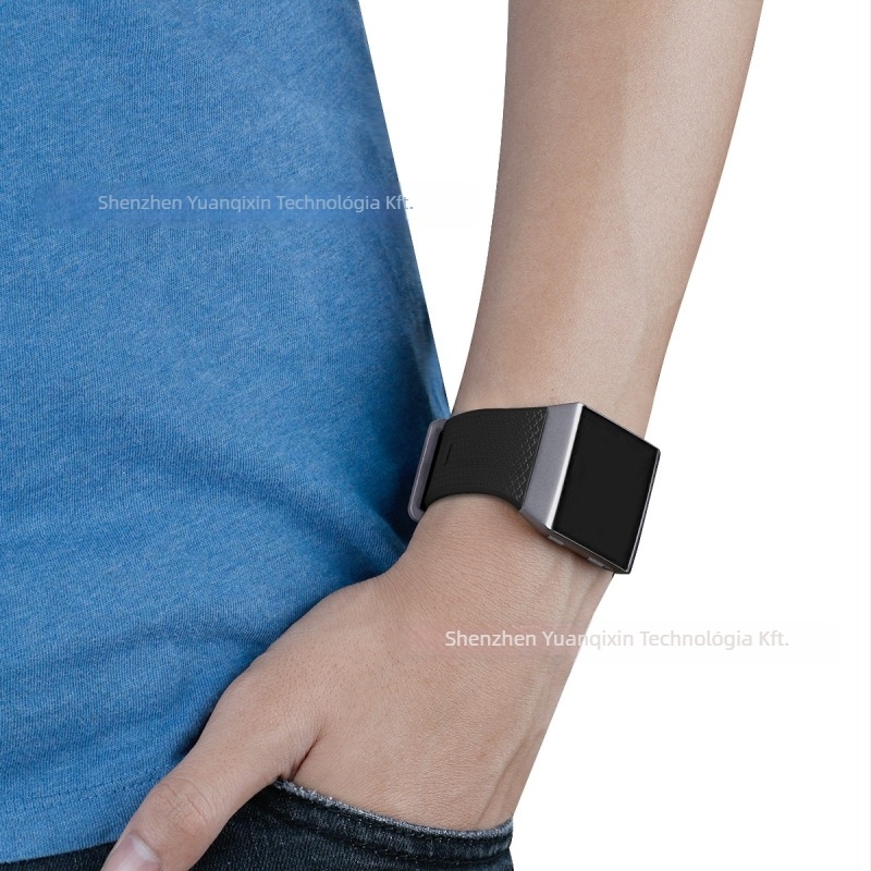 Csere szilikon karkötő Fitbit Ionichoz – szilikon anyagú karkötő, csat pin típusú, kompatibilis modell 21065271990, súly 20 g