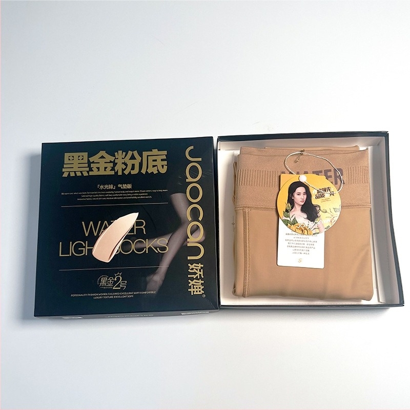 Jiao Chan 818 Fekete-Arany Foundation Vízfény Harisnya Lábakkal, 200 g, vékony bársony, egyszínű, japán stílus