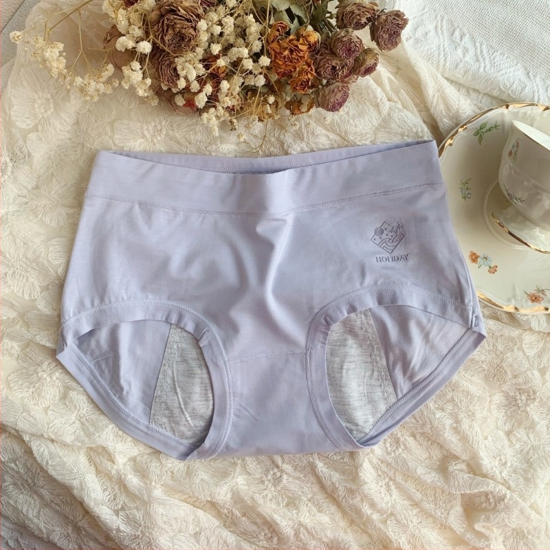 Modal anyagú menstruációs fehérnemű, középmagasság, szivárgás elleni védelemmel