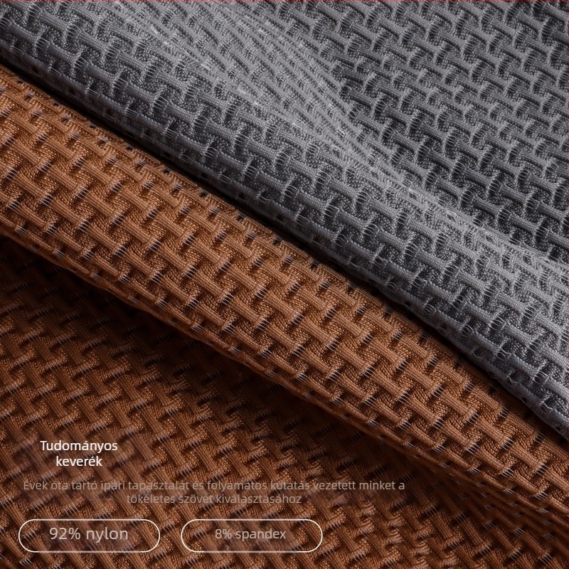 Férfi alsónemű nylonból, jacquard szövésű, légáteresztő, középmagas derekú, 90–95% nylon tartalom