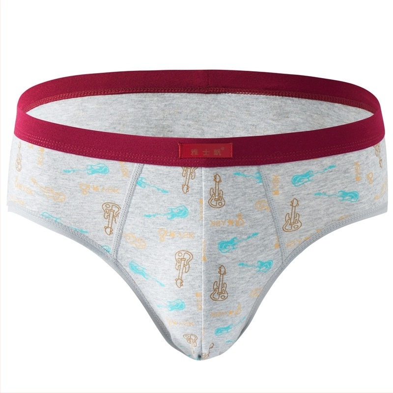 Férfi pamut alsónadrág, lélegző, 95% pamut, rugalmas, középmagas derekú, betű mintázat