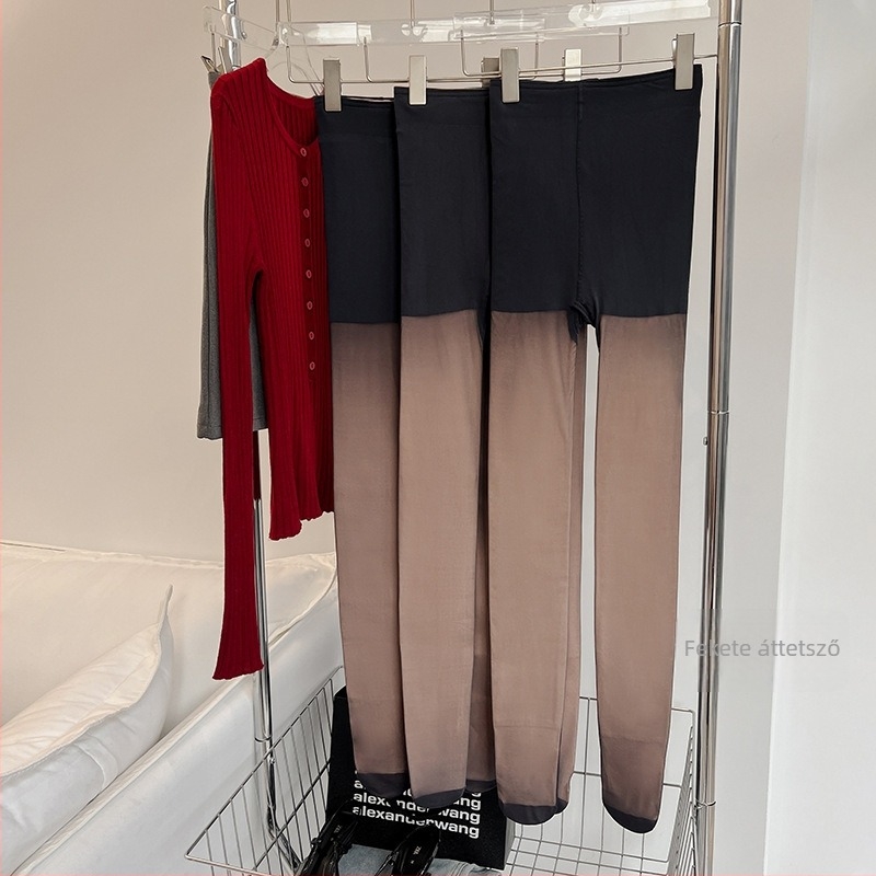 Női harisnya pöttyös mintával – nylon, vastagított, súrlódás elleni, minden szezonra alkalmas