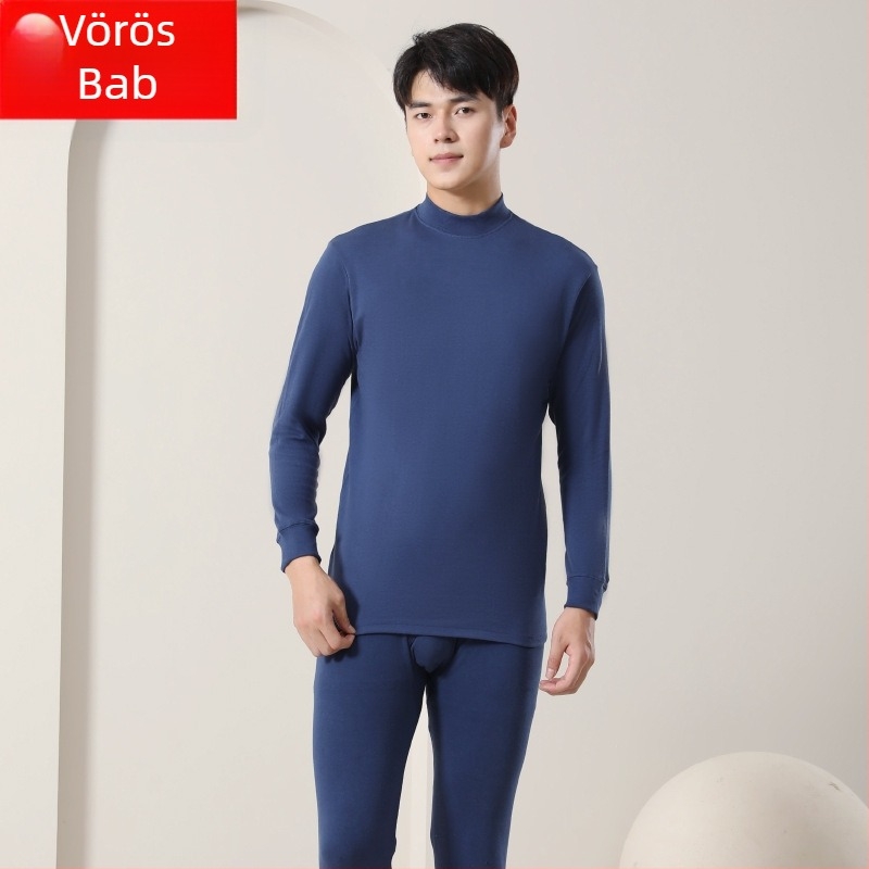 Férfiak számára pamut termikus alsónemű készlet középmagas gallérrel, laza szabás, egy réteg, extra vast anyag 301–350 g/m², 100% pamut bélés, idős férfiaknak.