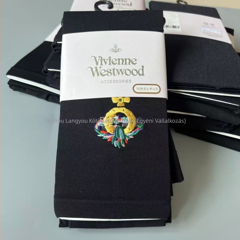Velúr leggings Szaturnusz hímzéssel tavasz–őszre, 3/4 hossz, nagy rugalmasság, kényelmes viselet