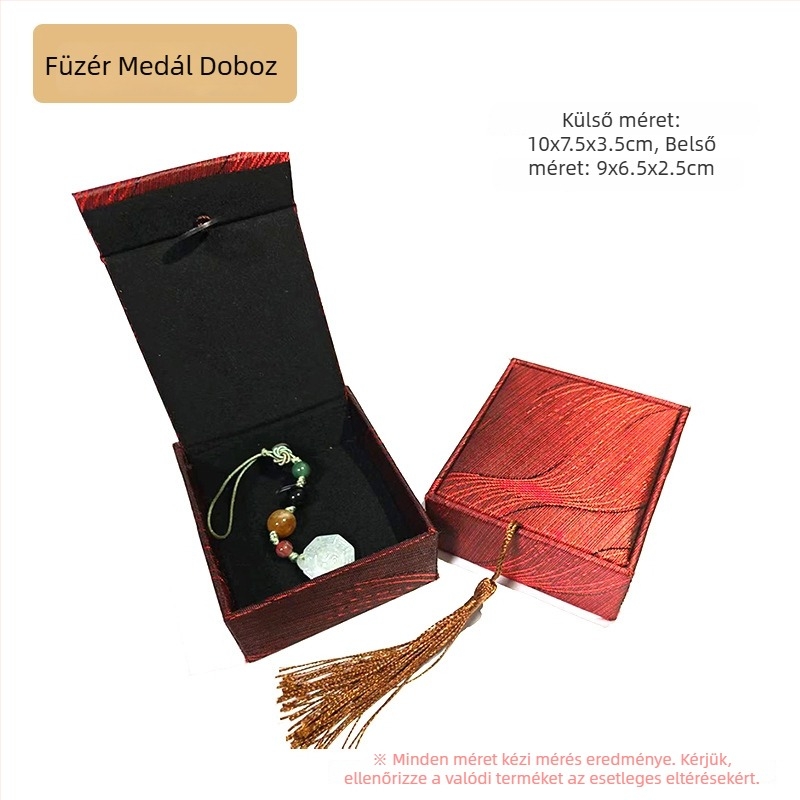 Medál doboz - textil, ékszer csomagoló doboz, alkalmas nyaklánc/medál tárolására, márka Fuxing