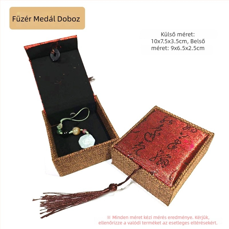 Medál doboz - textil, ékszer csomagoló doboz, alkalmas nyaklánc/medál tárolására, márka Fuxing