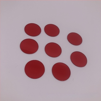 Átlátszó kijelzőablakhoz és infravörös lencséhez szűrő, sajtolásos gyártás