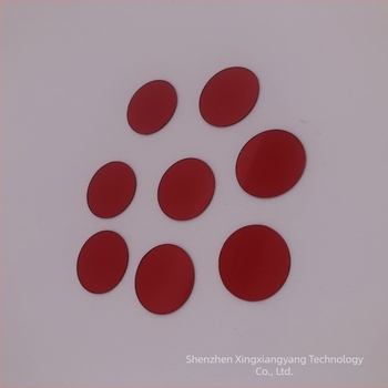 Átlátszó kijelzőablakhoz és infravörös lencséhez szűrő, sajtolásos gyártás