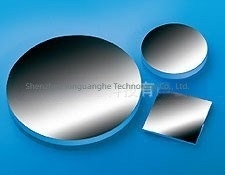 Színpadi lézer tükör optikai üvegből, vastagság 0.21–5.0 mm, magas pontosságú optikai rendszerekhez.