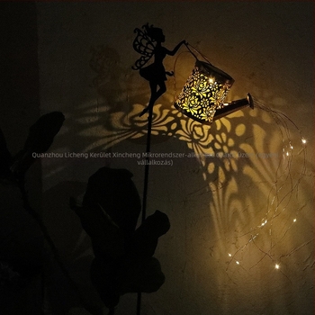 Napelemes lámpás vetítő lámpa, kovácsoltvas, lyukacsos peónia motívummal, LED, IP65, 3V, 0,5W, 6–12 óra